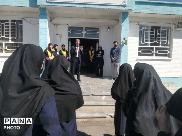 انتخابات همیار مشاور در مدارس شهرستان کاشمر