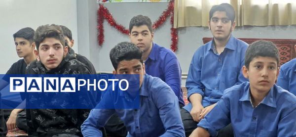 نشست آمادگی اعزام دانش‌آموزان به المپیاد استانی هلال احمر