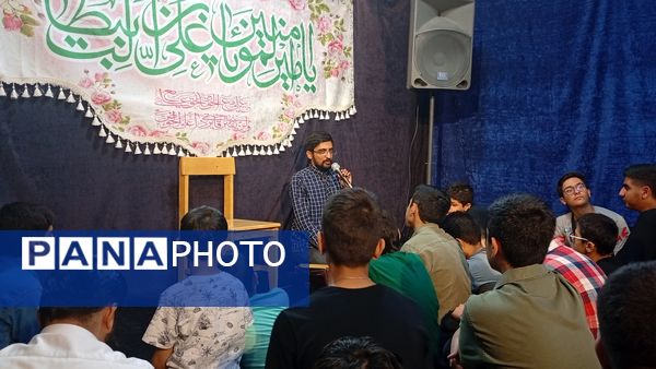 نقش آفرینی نوجوانان در خط ولایت جشن غدیر هیات دانش‌آموزی مسجد امام عصر (عج)