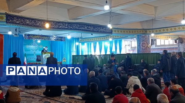 برگزاری نماز جمعه در شهرستان فارسان