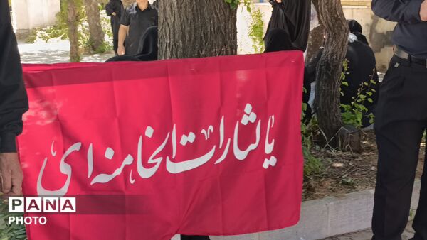 قدم‌های عاشورایی؛ روایت تصویری از پیاده‌روی دلدادگان حسینی