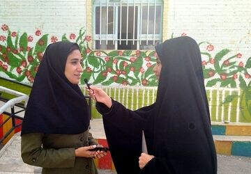 شغل مشاوره را با علاقه انتخاب کردم