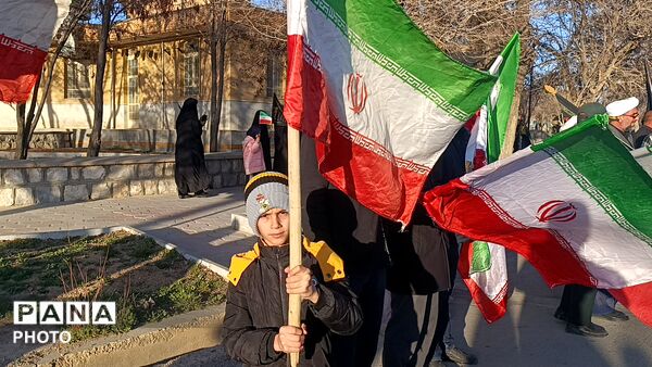 اجتماع میثاق با رهبر شهید و بیعت با سومین رهبر انقلاب اسلامی 