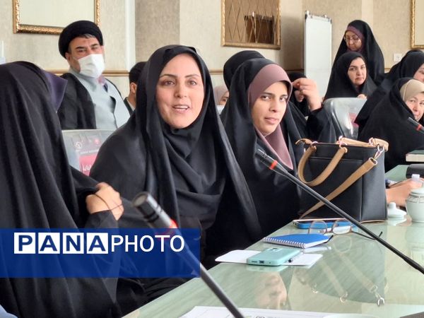 جلسه معاونین پرورشی ناحیه 5 مشهد