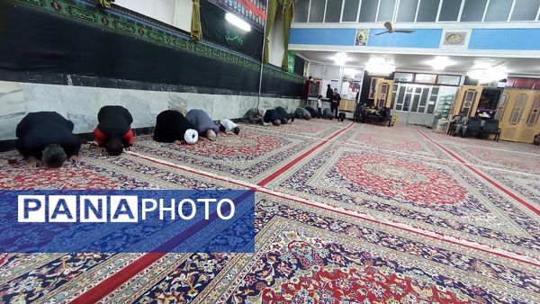  مراسم عزاداری دهه اول فاطمیه (س) در تکیه علی اکبری فدافن