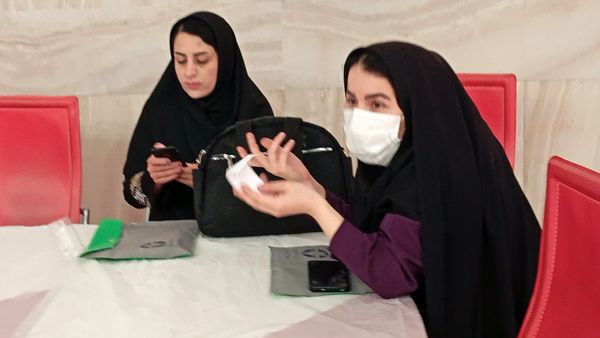 دوره توانمندسازی زیست‌محیطی برای مراقبان سلامت مدارس ابتدایی در چهارمحال و بختیاری