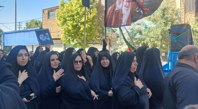 آخرین وداع امت با رهبر شهید
