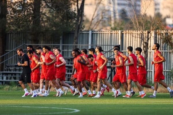 جدال دوستانه پرسپولیسی‌ها با خیبر