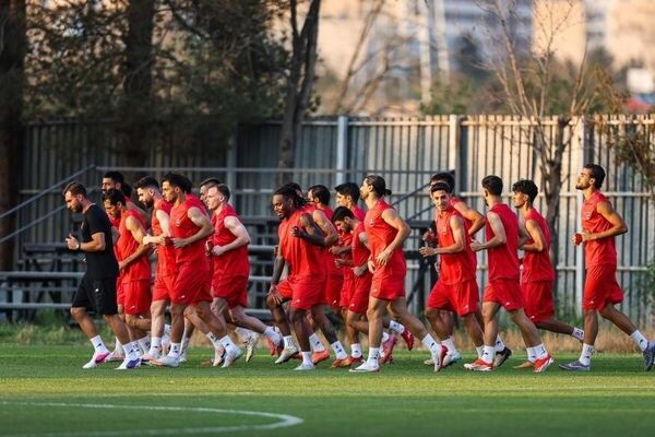 جدال دوستانه پرسپولیسی‌ها با خیبر