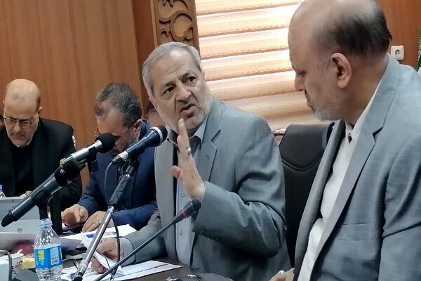 نشست مشترک اعضای کمیسیون آموزش و تحقیقات مجلس، مدیران آموزش و پررش استان خراسان رضوی و وزیر آموزش وپرورش در مشهد