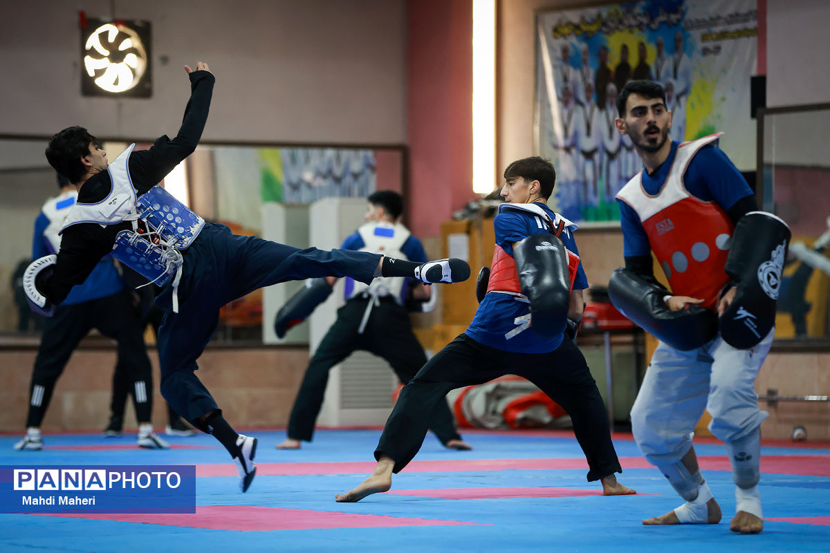 تمرین تیم ملی تکواندو مردان