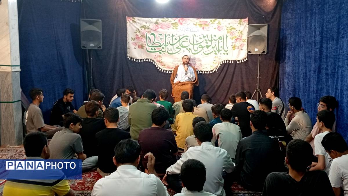 نقش آفرینی نوجوانان در خط ولایت جشن غدیر هیات دانش‌آموزی مسجد امام عصر (عج)