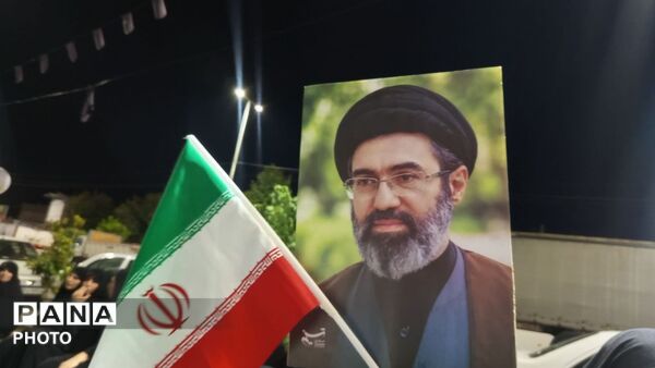 صد و پنجاه و یکمین شب تجمعات بیعت با رهبری در معمولان 