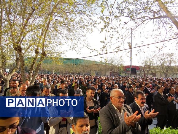 اقامه نماز عید فطر در شهرستان بجنورد 
