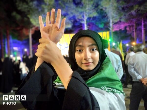 رشتخوار در شب غدیر؛ بیعتِ احساس با ولایت