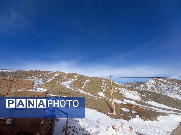 بارش برف زمستانی در روستا بتو 