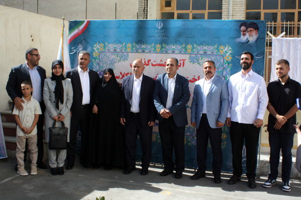 آیین خشت‌گذاری دبستان شهید خداقلی
