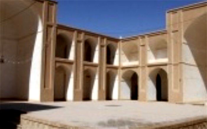 مرمت وبازسازی  مسجد جامع ابرکوه