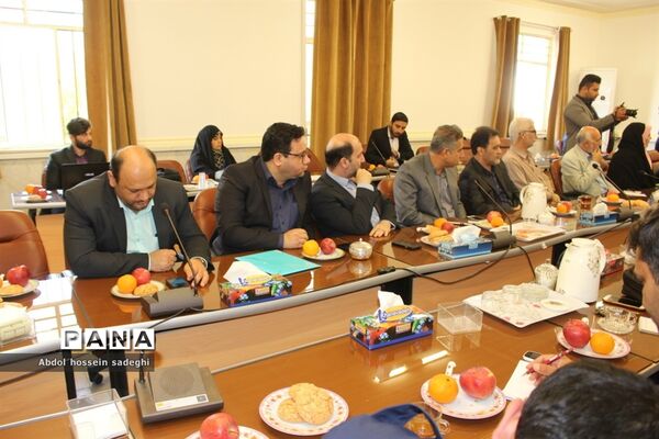 نشست مدیران و نخبگان رسانه استان بوشهر