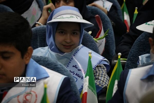 آیین افتتاحیه و نواختن نمادین زنگ یاریگران زندگی در مشهد