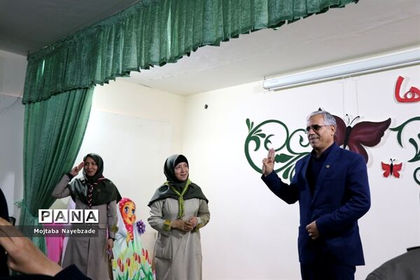 دوره آموزشی مربیان پیشتاز سازمان دانش‌آموزی ناحیه 7 مشهد
