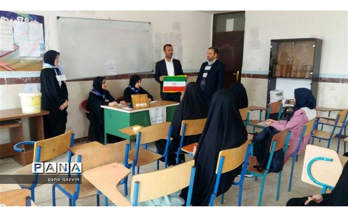 برگزاری دهمین دوره انتخابات شورای دانش آموزی در اسفرورین و شال