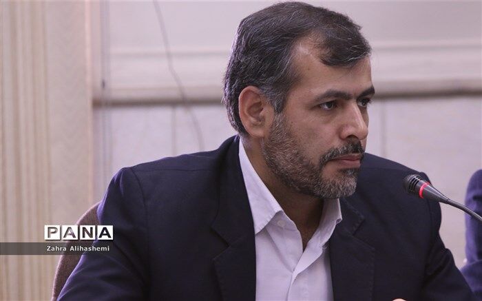نعیمی: دارالقرآن ها طبق قانون همانند مدرسه اند