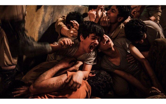 استقبال دانشجویان از «23 نفر »