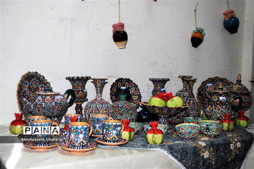 چله بانوی مرزنشین؛ نمایشگاه توانمندی‌های بانوان تایبادی