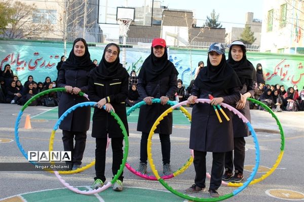 المپیاد ورزشی درون مدرسه‌ای