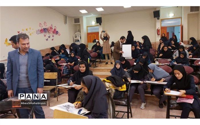 برگزاری مسابقه حضوری هنرهای  دستی وتجسمی در کاشمر