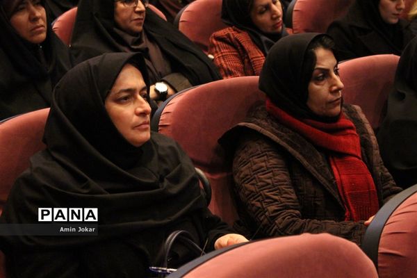 برگزاری نخستین کارگاه سخنوری و فن بیان ویژه مربیان پیشتاز در فارس