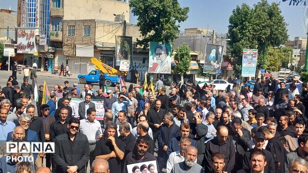 روزی که تاریخ اشک می‌ریزد؛ تشییع شکوهِ بی‌مانند رهبر شهید