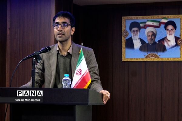 برگزاری همایش هفته پژوهش در چهاردانگه