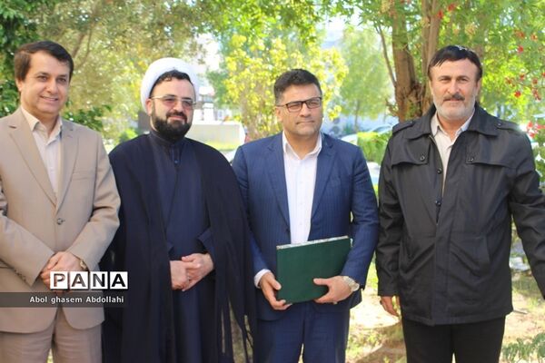 تقدیر از برگزیدگان و فعالان پنجمین اجلاس نماز در بوشهر