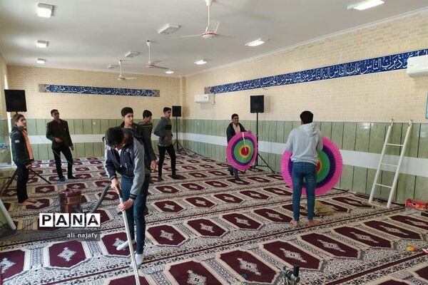 برگزاری آیین شب یلدا در دبیرستان پسرانه رازی بِیرَم