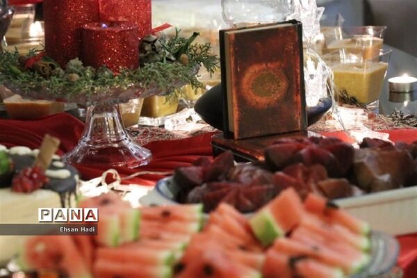 دیدار از سالمندان در یلدای مهربانی