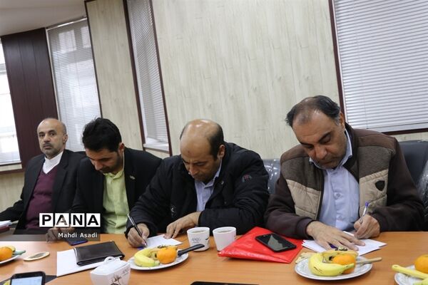 نشست خبری معاون سواد‌آموزی آموزش و پرورش خراسان رضوی