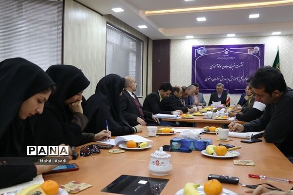 نشست خبری معاون سواد‌آموزی آموزش و پرورش خراسان رضوی