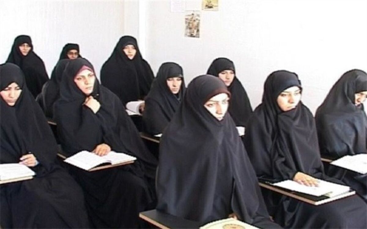 31نخبه حوزوی یزد در اولین گردهمایی سراسری استعدادهای برتر شرکت کردند