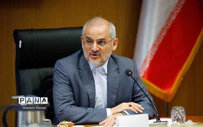 یکی از دغدغه‌های اصلی آموزش و پرورش تعامل بین خانواده و مدرسه است