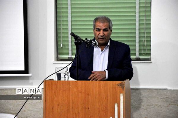 دورهمی فرهنگیان شاغل و بازنشسته رضوانشهر