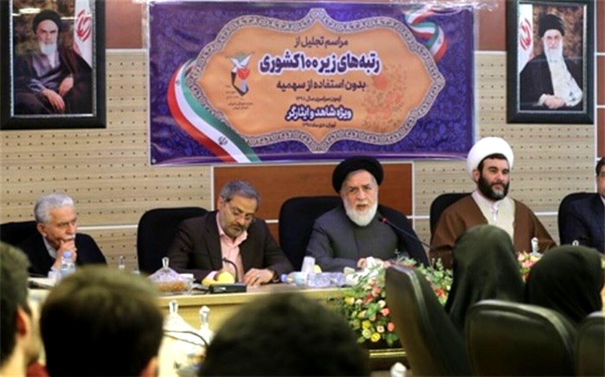 کاظمی: برای تحقق بیانیه گام دوم انقلاب، راهی جز تلاش در عرصه‌های علمی و فرهنگی نداریم