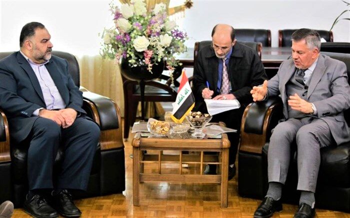 دیدار سرپرست مرکز پزشکی حج و زیارت با سفیر عراق در ایران