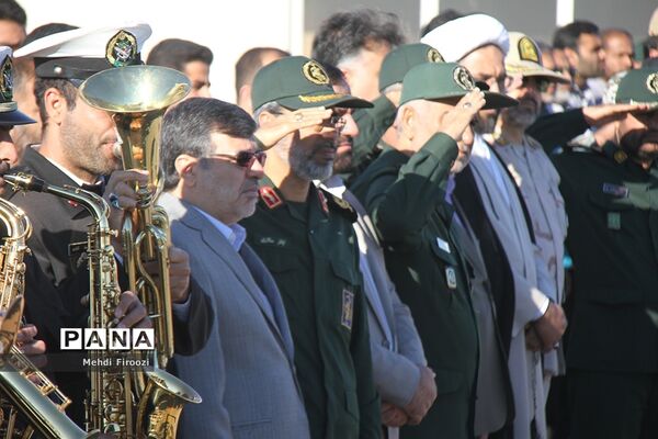 ورود پیکر مطهر دو شهید گمنام به استان هرمزگان