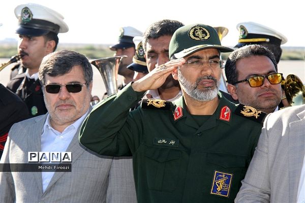 ورود پیکر مطهر دو شهید گمنام به استان هرمزگان