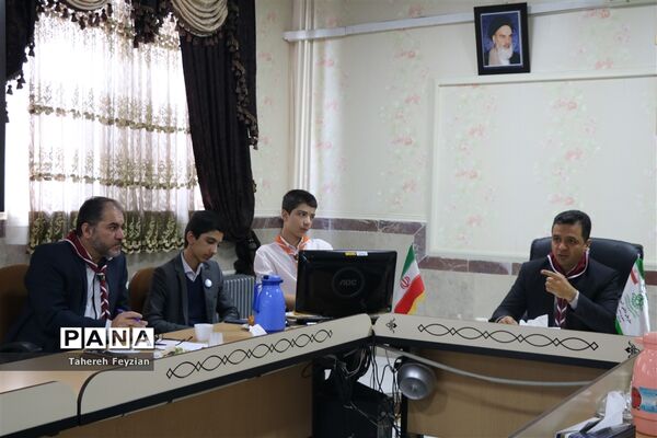 جلسه مجمع مربیان سازمان دانش آموزی شهرقدس