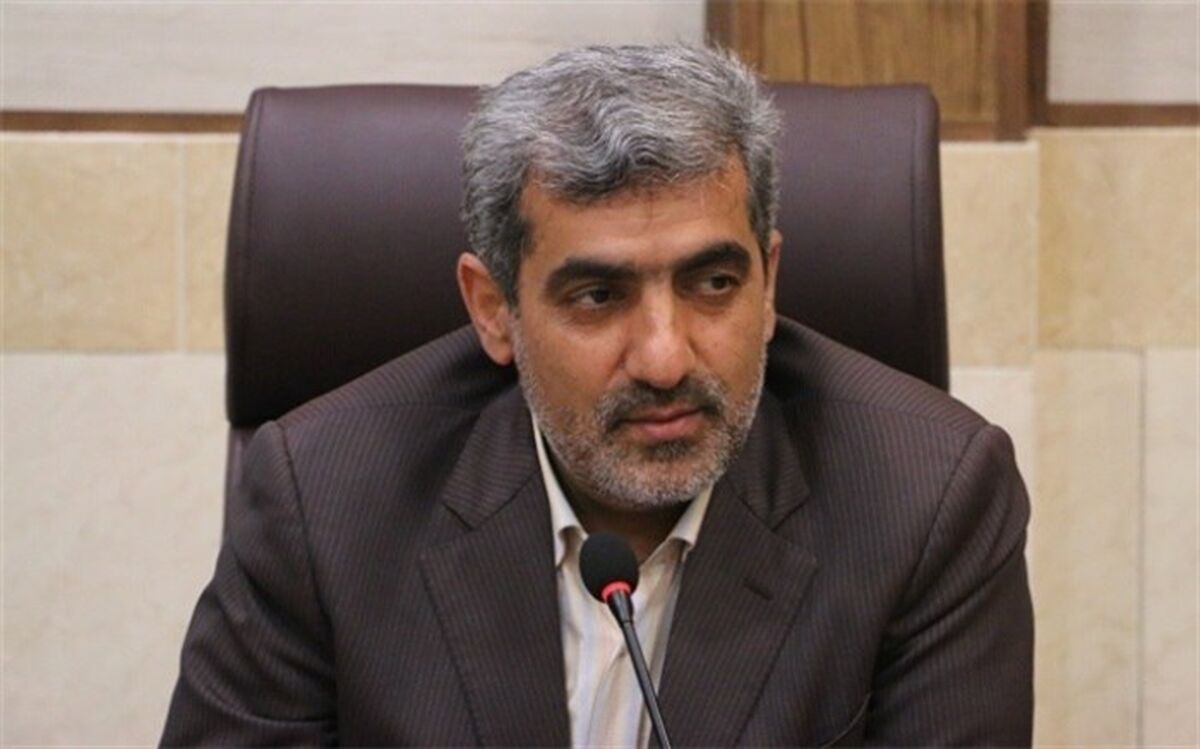 مدیر کل آموزش و پرورش البرز : مواردی از وجود کیک های آلوده در بوفه های مدارس استان البرز مشاهده نشده است