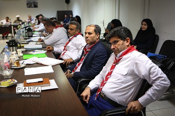 دومین روز نشست هم‌اندیشی مدیران سازمان دانش‌آموزی کشور