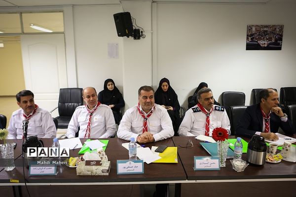 دومین روز نشست هم‌اندیشی مدیران سازمان دانش‌آموزی کشور